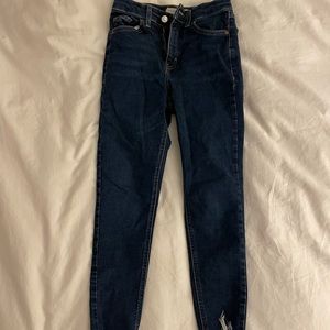 Topshop Jamie Frayed Jeans
